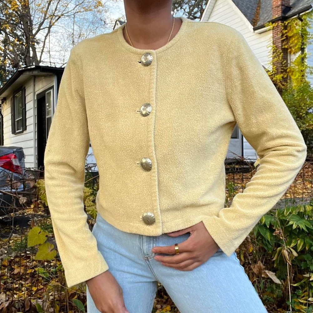 Sweet grass lemon button up sweater 🍋 🌾
